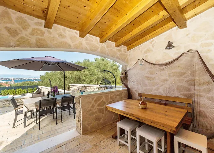 빌라 Stone House Luna