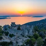 Villa Stone House Luna