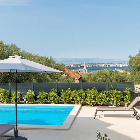 Stone House Luna Poljana