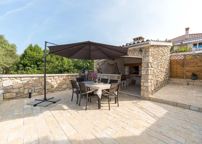 Stone House Luna Villa